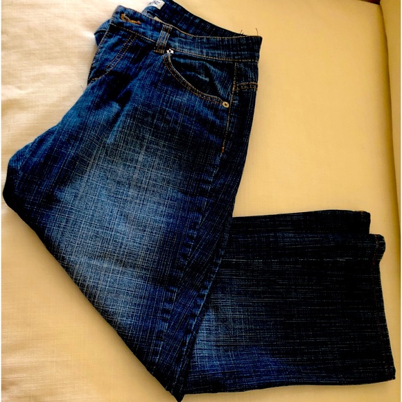 Cache Cropped Jeans - Picture 1 of 4
